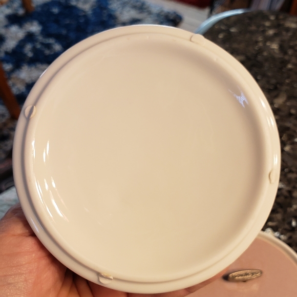 Lenox baby elephant music Box - Picture 13 of 17